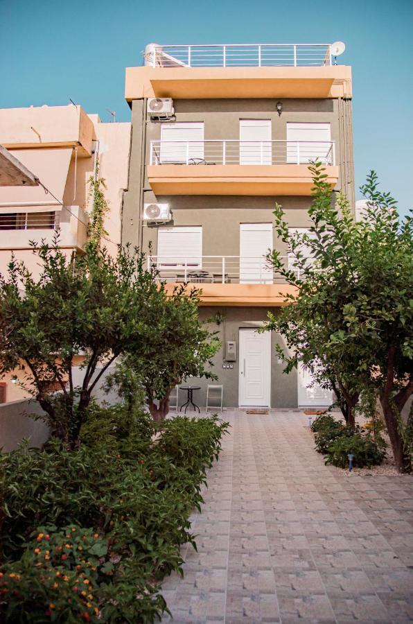 Athina Secret Apartments Adults Only イラクリオン エクステリア 写真